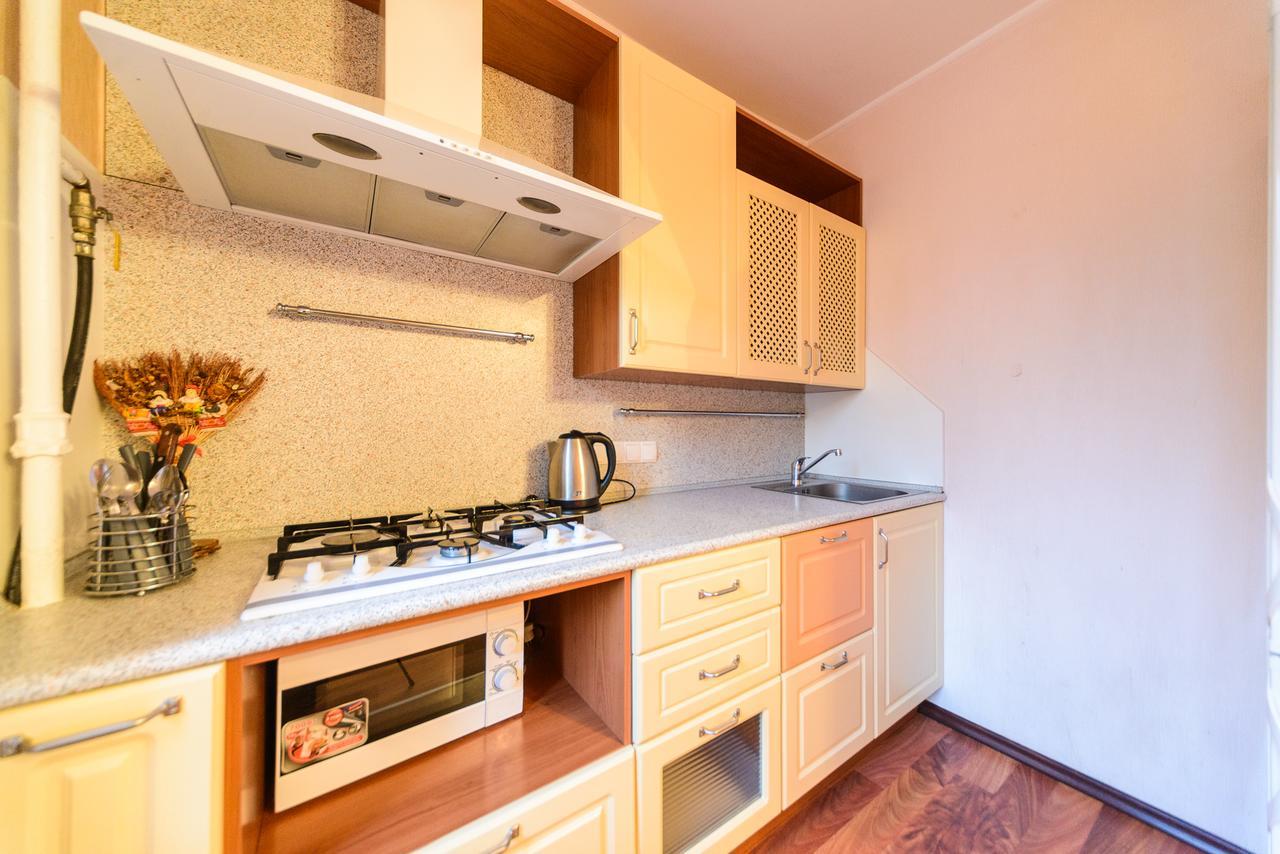 Apartment On Hryhoriia Chuprynky キエフ エクステリア 写真