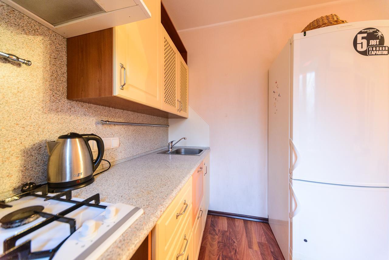 Apartment On Hryhoriia Chuprynky キエフ エクステリア 写真